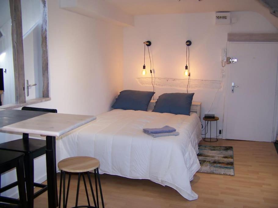 Rennes: Studio 4 Couchages, Proche Commerces, Bus. 外观 照片